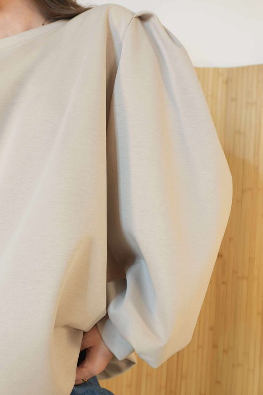 Nova Puff Sleeve Sweatshirt Latte  /10=